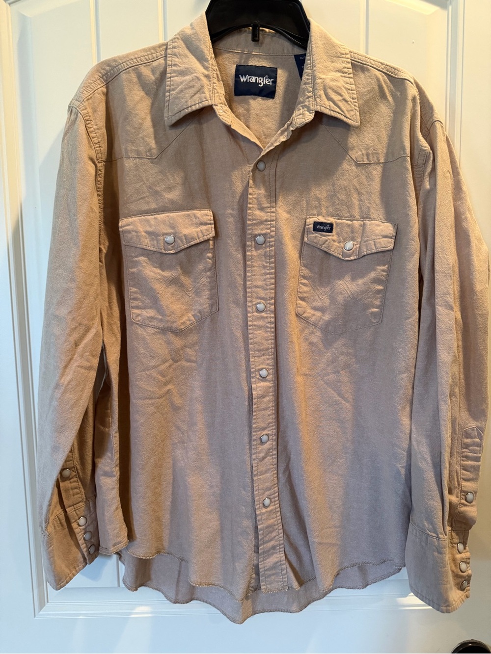 Wrangler Men's Beige/Tan Lightweight Button-Front Shirt Jacket